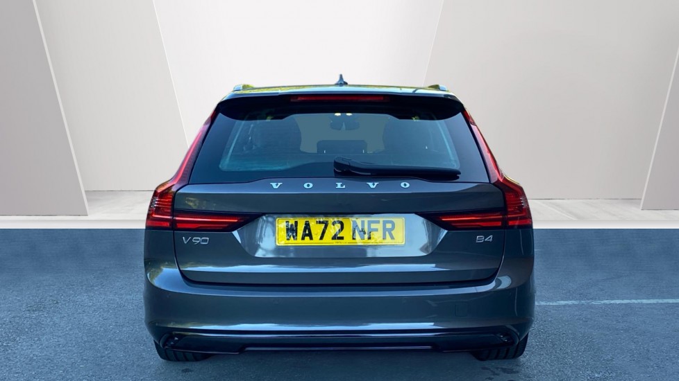 Volvo V90 2.0 B4D Plus Dark 5dr Auto Diesel Estate - Image 7