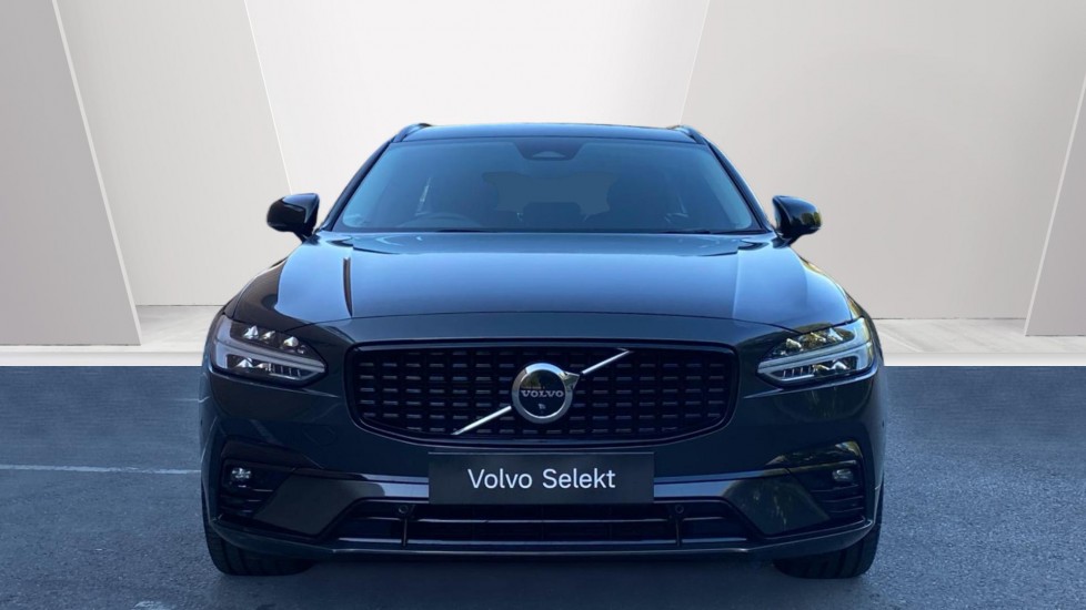 Volvo V90 2.0 B4D Plus Dark 5dr Auto Diesel Estate - Image 8