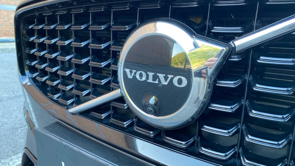 Volvo V90 2.0 B4D Plus Dark 5dr Auto Diesel Estate - Image 21
