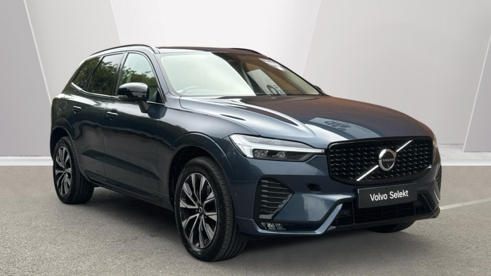 Volvo XC60 2.0 B4D Plus Dark 5dr AWD Geartronic Diesel Estate - Image 1