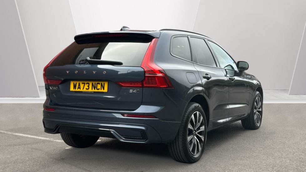 Volvo XC60 2.0 B4D Plus Dark 5dr AWD Geartronic Diesel Estate - Image 2