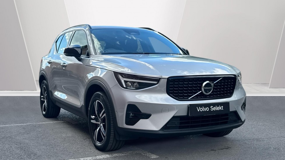 Volvo XC40 2.0 B3P Plus Dark 5dr Auto Petrol Estate - Image 1