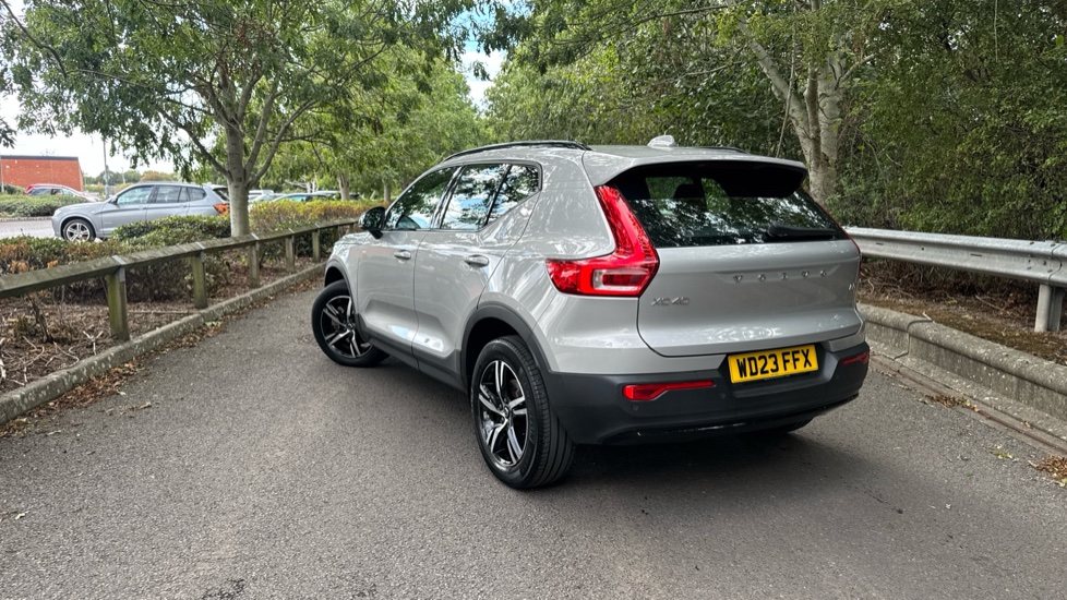 Volvo XC40 2.0 B3P Plus Dark 5dr Auto Petrol Estate - Image 52