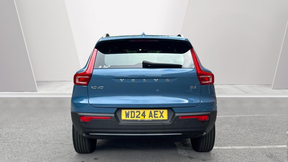 Volvo XC40 2.0 B3P Plus Dark 5dr Auto Petrol Estate - Image 7