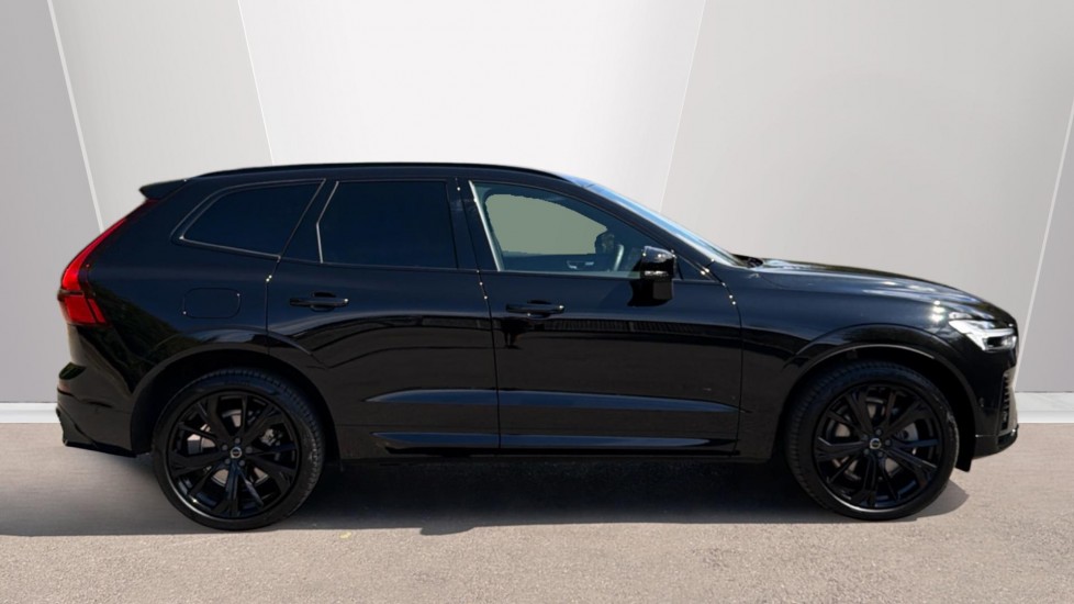 Volvo XC60 2.0 T6 [350] PHEV Plus Black Ed 5dr AWD Geartronic Estate - Image 3
