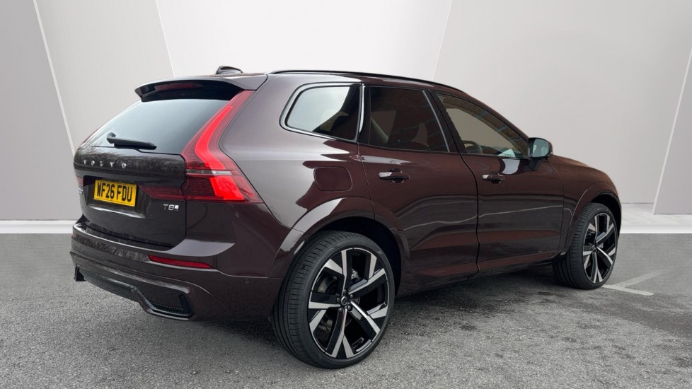 Volvo XC60 2.0 T8 [455] PHEV Ultra Dark 5dr AWD Geartronic Estate - Image 2