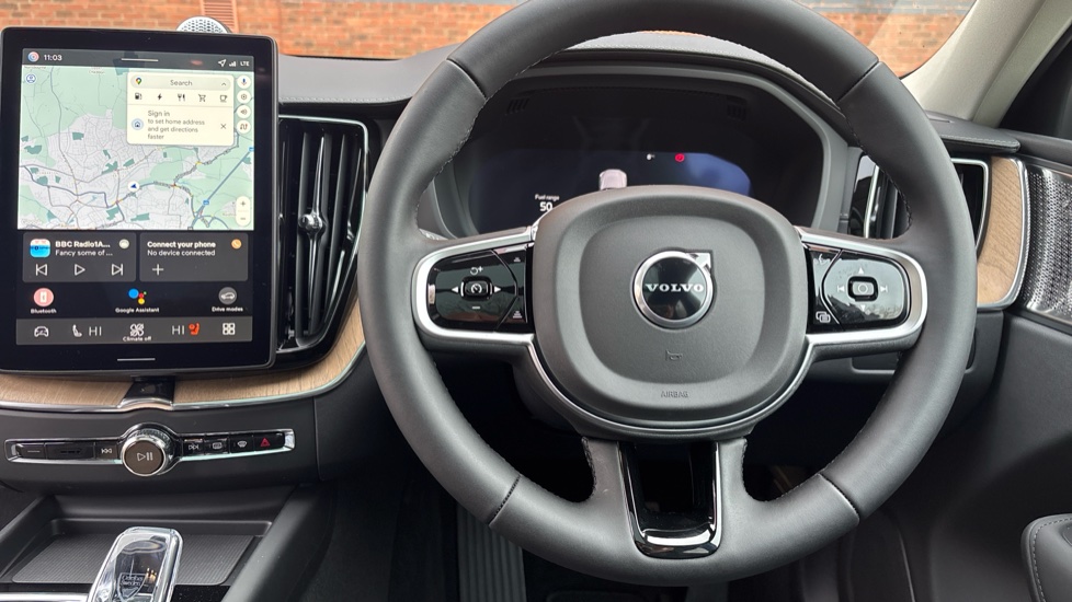 Volvo XC60 2.0 T8 [455] PHEV Ultra Dark 5dr AWD Geartronic Estate - Image 10