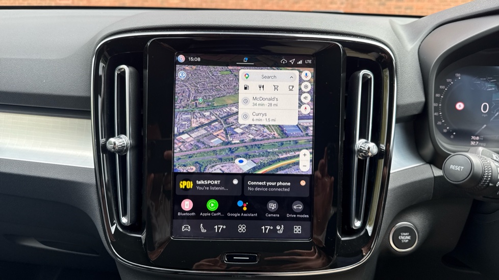 Volvo XC40 2.0 B3P Plus Black Edition 5dr Auto Petrol Estate - Image 12