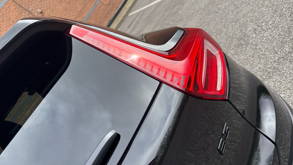 Volvo XC40 2.0 B3P Plus Black Edition 5dr Auto Petrol Estate - Image 25