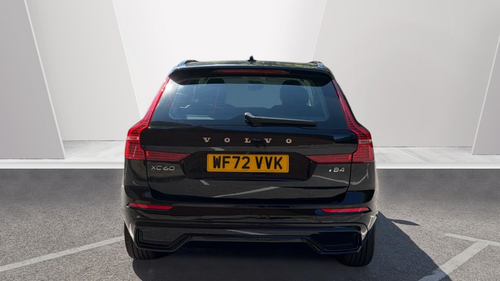 Volvo XC60 2.0 B4P Plus Dark 5dr Geartronic Petrol Estate - Image 7
