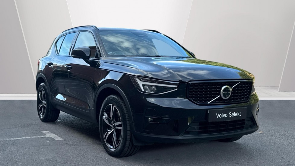 Volvo XC40 2.0 B3P Plus Dark 5dr Auto Petrol Estate - Image 1