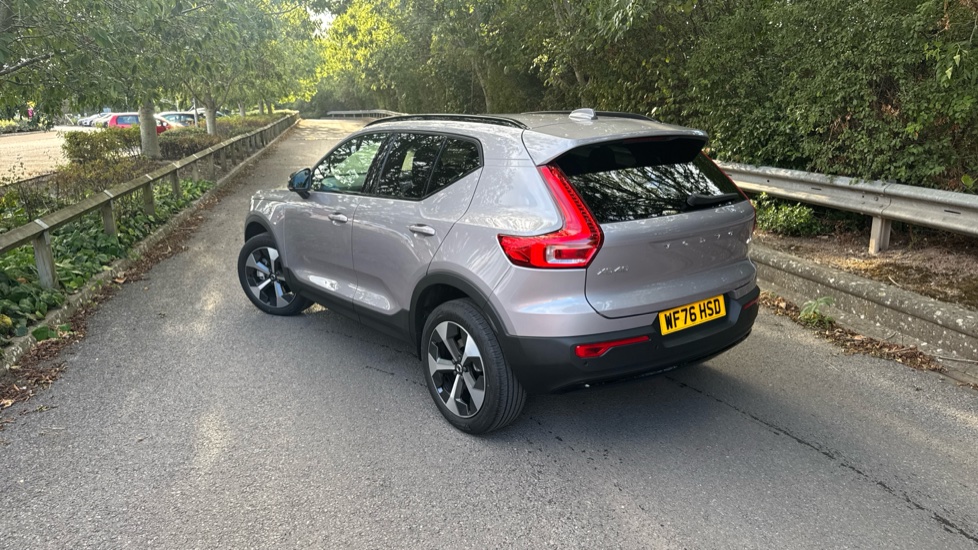 Volvo XC40 2.0 B3P Plus Dark 5dr Auto Petrol Estate - Image 52