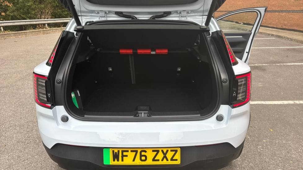 Volvo EX30 200kW Single Motor Plus 51kWh 5dr Auto Electric Estate - Image 13