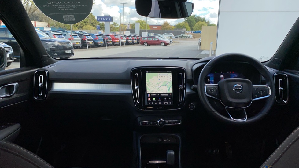 Volvo XC40 2.0 B3P Plus Dark 5dr Auto Petrol Estate - Image 5