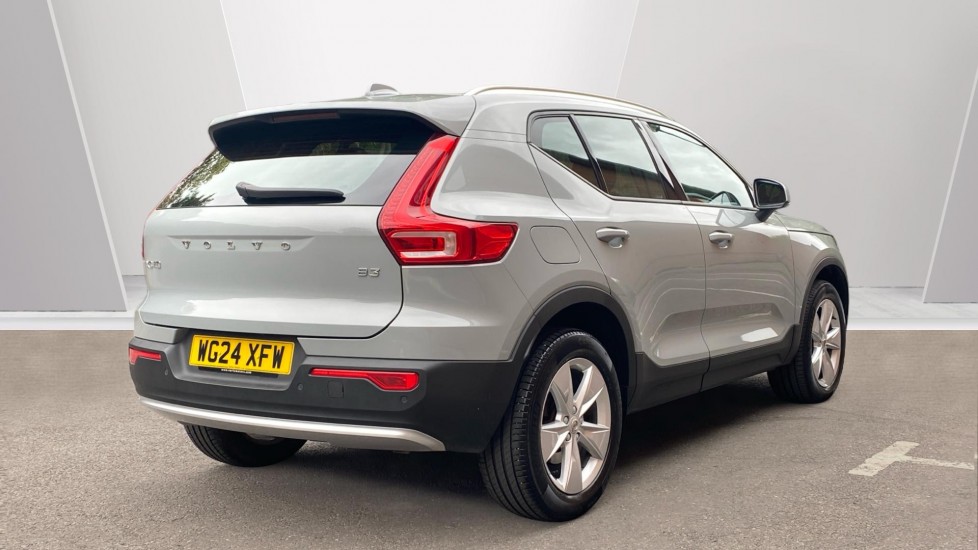Volvo XC40 2.0 B3P Core 5dr Auto Petrol Estate - Image 2