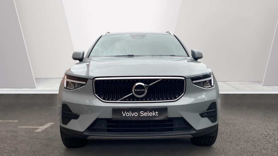 Volvo XC40 2.0 B3P Core 5dr Auto Petrol Estate - Image 8
