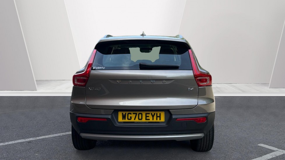 Volvo XC40 2.0 B4P Inscription Pro 5dr Auto Petrol Estate - Image 7