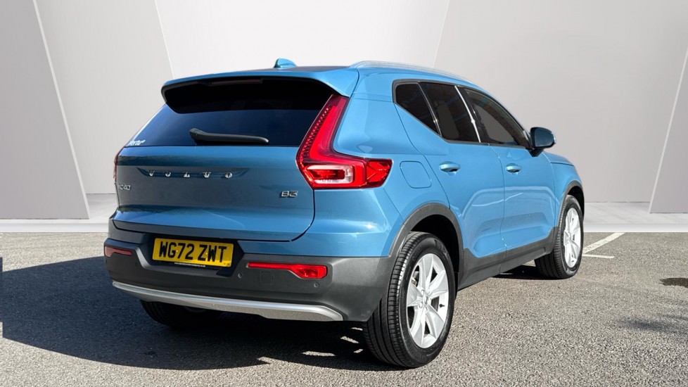 Volvo XC40 2.0 B3P Core 5dr Auto Petrol Estate - Image 2