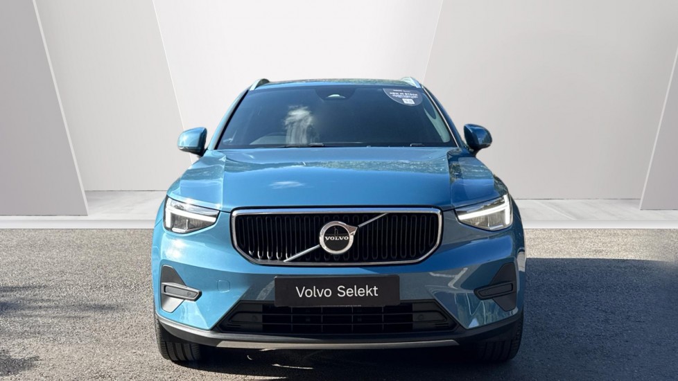 Volvo XC40 2.0 B3P Core 5dr Auto Petrol Estate - Image 8