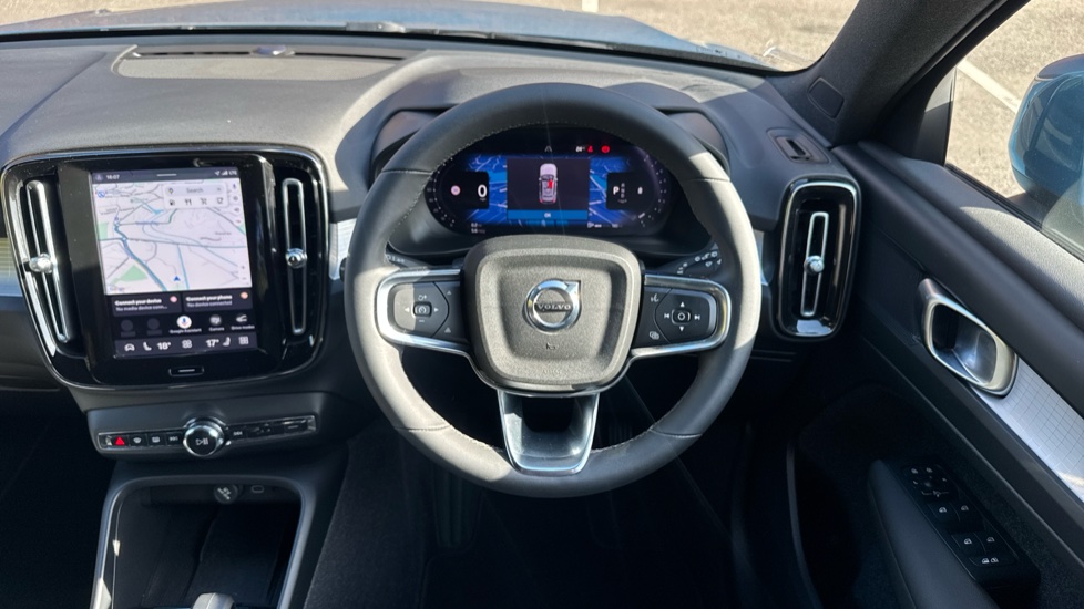 Volvo XC40 2.0 B3P Core 5dr Auto Petrol Estate - Image 10