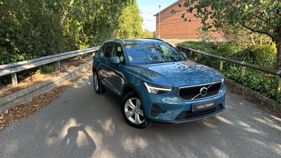 Volvo XC40 2.0 B3P Core 5dr Auto Petrol Estate - Image 46