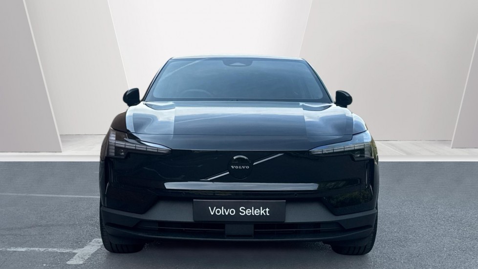 Volvo EX30 200kW SM Ex Range Plus Black Ed 69kWh 5dr Auto Electric Estate - Image 8