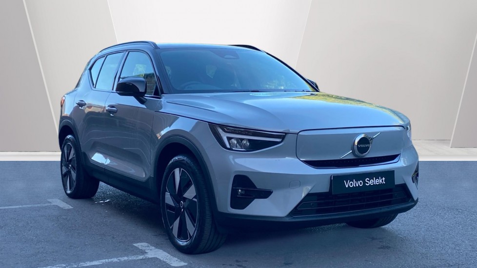 2026 Volvo EX40