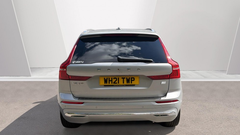 Volvo XC60 2.0 T6 Recharge PHEV Inscription 5dr AWD Auto Estate - Image 7
