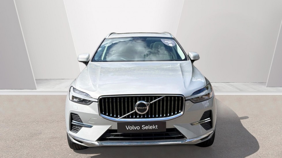 Volvo XC60 2.0 T6 Recharge PHEV Inscription 5dr AWD Auto Estate - Image 8