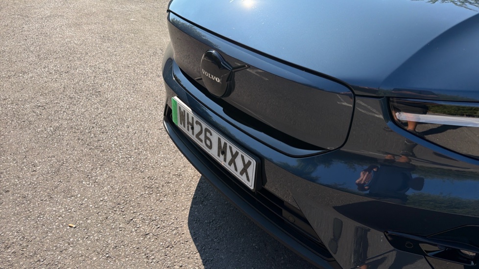 Volvo EX40 185kW Ext Range Plus Black Editon 82kWh 5dr Auto Electric Estate - Image 62
