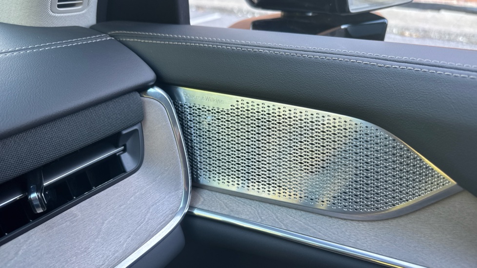 Volvo EX90 380kW Twin Motor Performance Ultra 111kWh 5dr Auto Electric Estate - Image 45