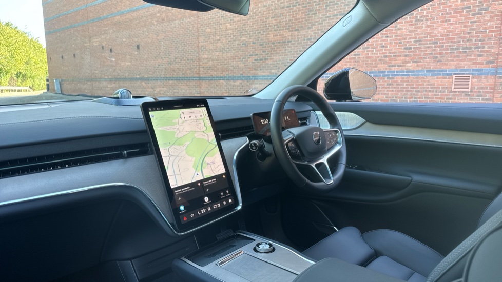 Volvo EX90 380kW Twin Motor Performance Ultra 111kWh 5dr Auto Electric Estate - Image 49