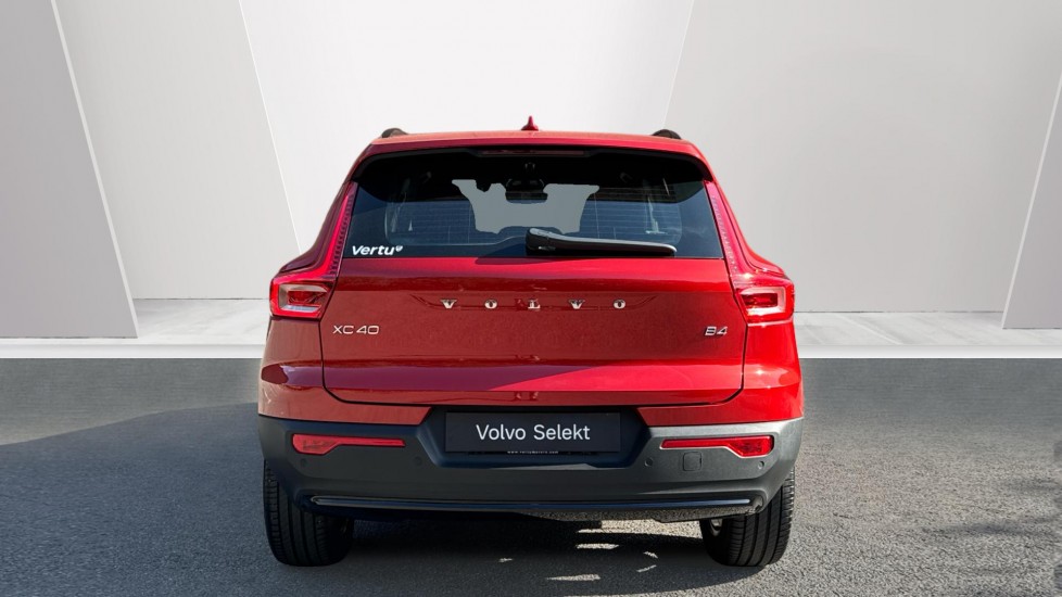 Volvo XC40 2.0 B4P Plus Dark 5dr Auto Petrol Estate - Image 7