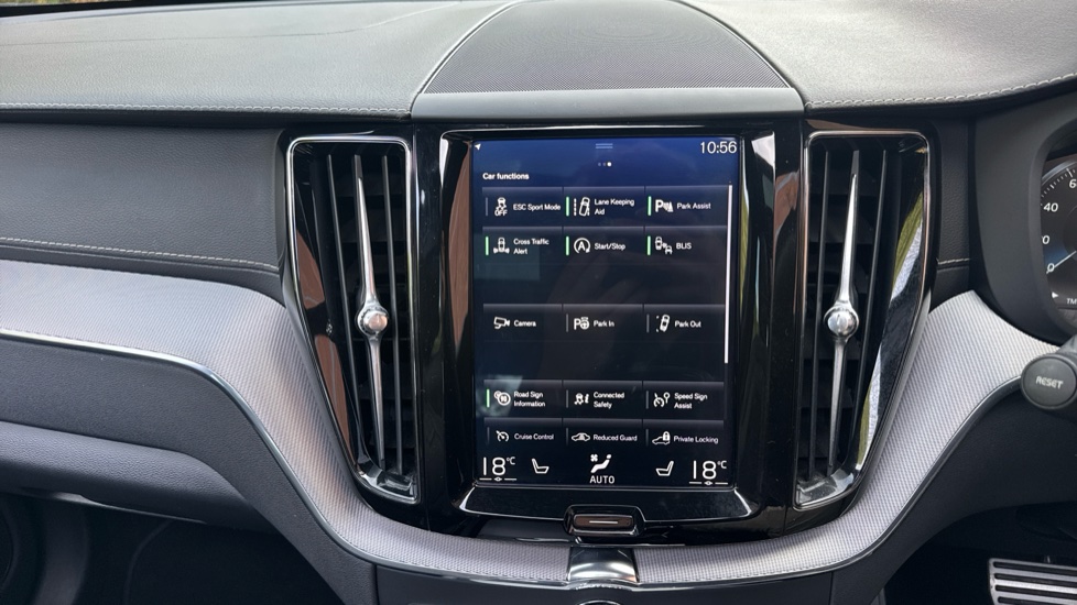 Volvo XC60 2.0 T5 [250] R DESIGN Pro 5dr AWD Geartronic Petrol Estate - Image 43