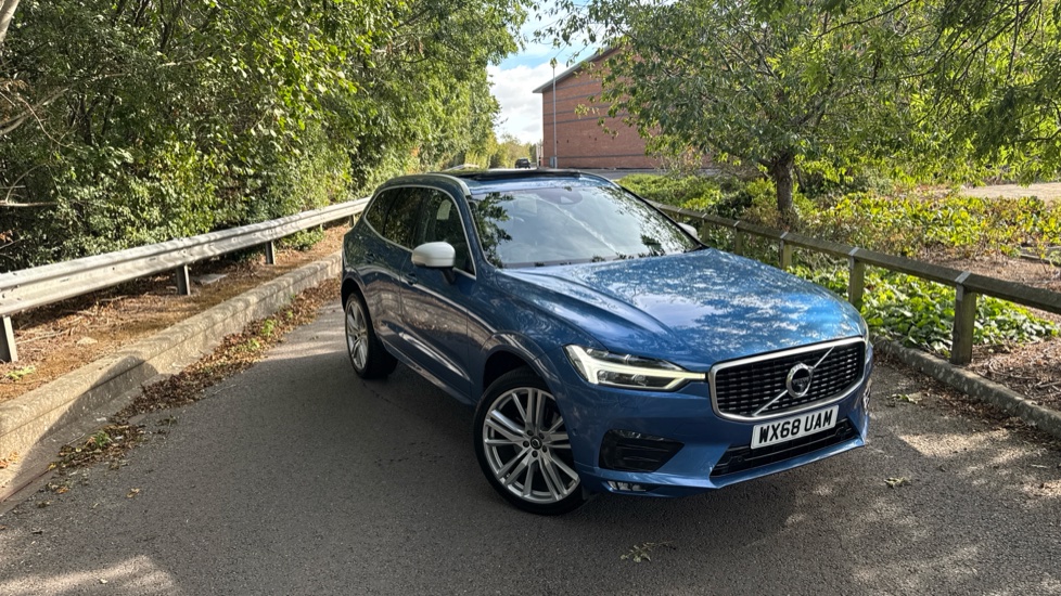 Volvo XC60 2.0 T5 [250] R DESIGN Pro 5dr AWD Geartronic Petrol Estate - Image 52