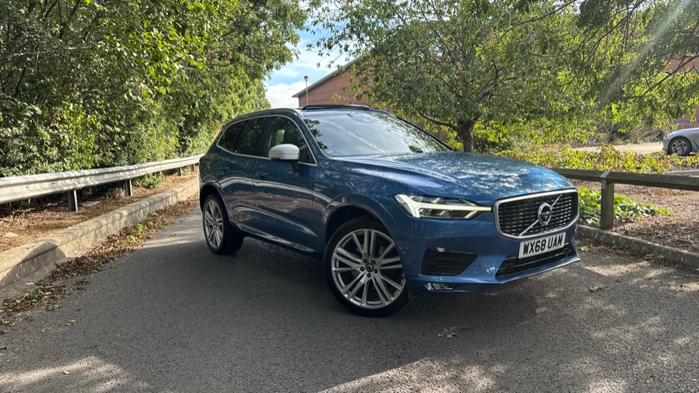 Volvo XC60 2.0 T5 [250] R DESIGN Pro 5dr AWD Geartronic Petrol Estate - Image 53