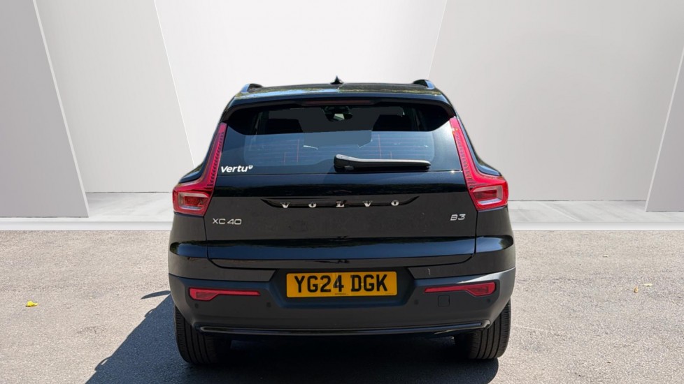 Volvo XC40 2.0 B3P Plus Dark 5dr Auto Petrol Estate - Image 7