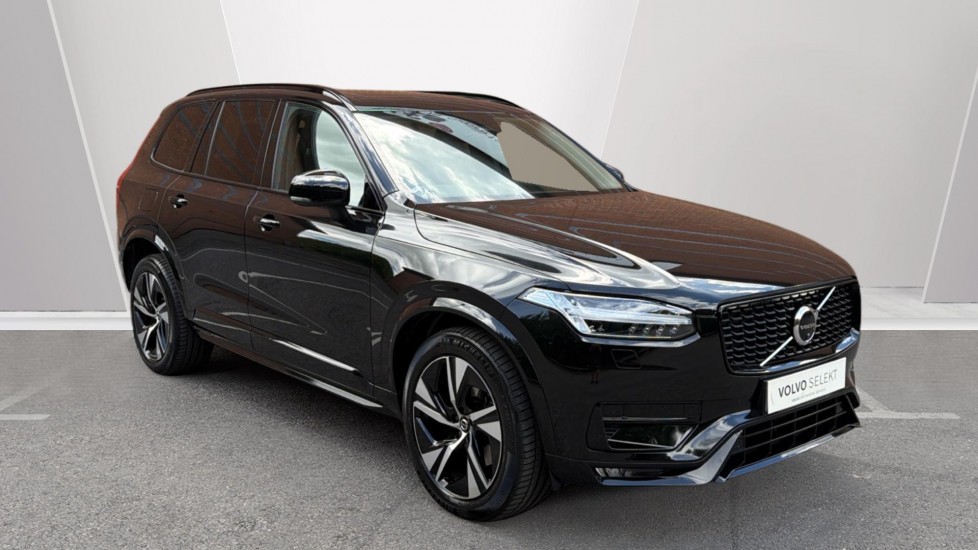Volvo XC90 2.0 B5D [235] Plus Dark 5dr AWD Geartronic Diesel Estate - Image 1