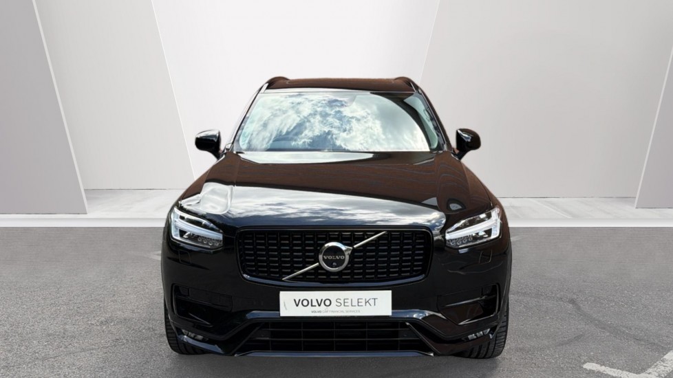 Volvo XC90 2.0 B5D [235] Plus Dark 5dr AWD Geartronic Diesel Estate - Image 8