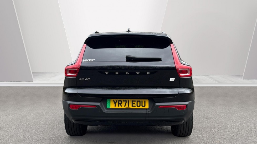 Volvo XC40 300kW Recharge Twin Plus 78kWh 5dr AWD Auto Electric Estate - Image 7
