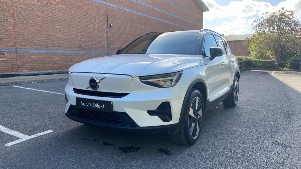 Volvo XC40 300kW Recharge Twin Core 82kWh 5dr AWD Auto Electric Estate - Image 18