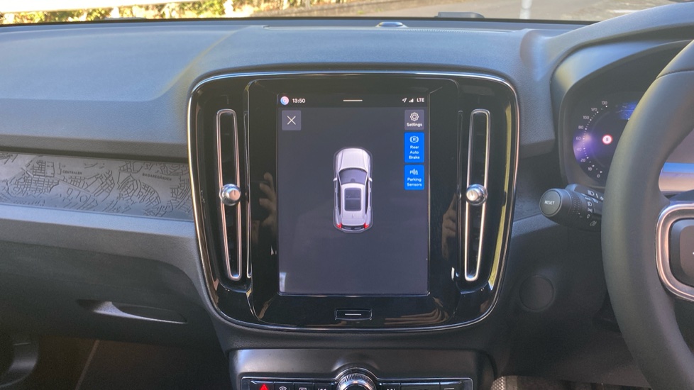 Volvo XC40 300kW Recharge Twin Core 82kWh 5dr AWD Auto Electric Estate - Image 39