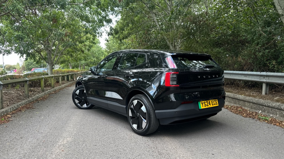 Volvo EX30 200kW SM Extended Range Plus 69kWh 5dr Auto Electric Estate - Image 55
