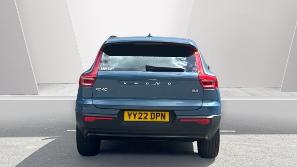 Volvo XC40 2.0 B3P Plus Dark 5dr Auto Petrol Estate - Image 7