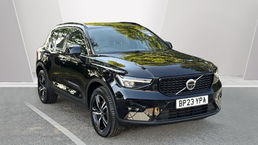 Volvo XC40 2.0 B3P Plus Dark 5dr Auto Petrol Estate - Image 1