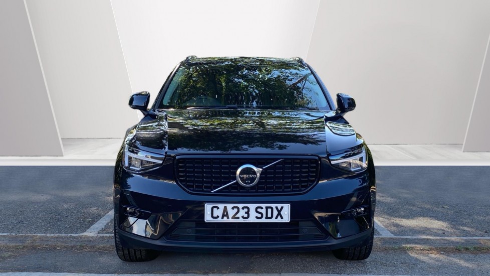 Volvo XC40 2.0 B3P Plus Dark 5dr Auto Petrol Estate - Image 8