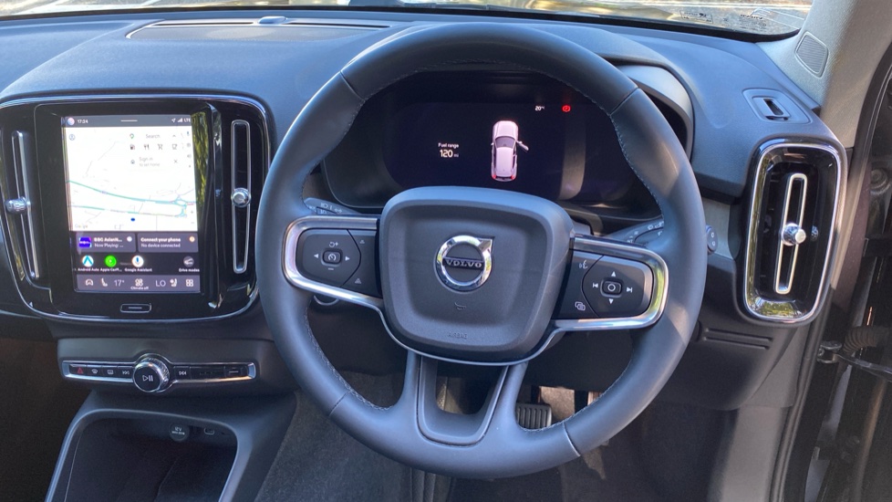 Volvo XC40 2.0 B3P Plus Dark 5dr Auto Petrol Estate - Image 10