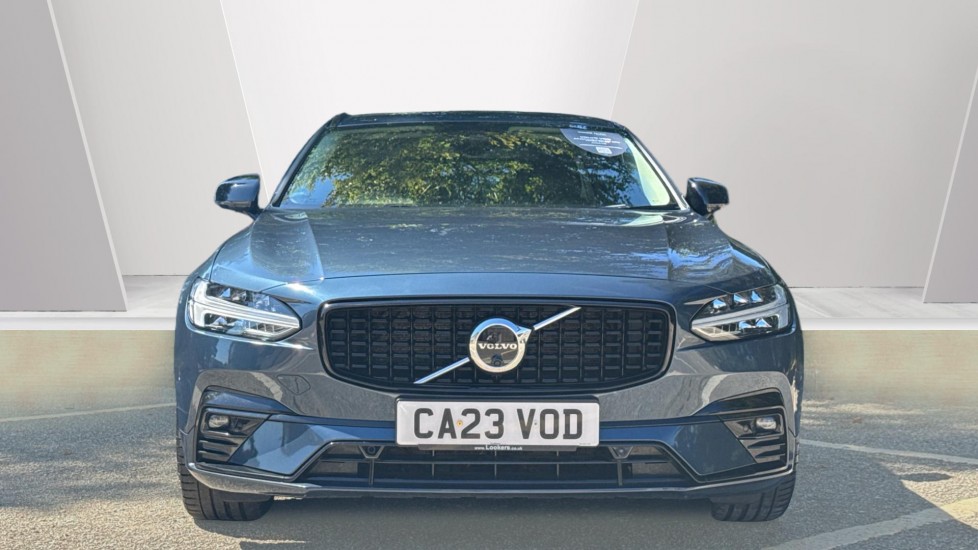 Volvo V90 2.0 B4P Plus Dark 5dr Auto Petrol Estate - Image 8