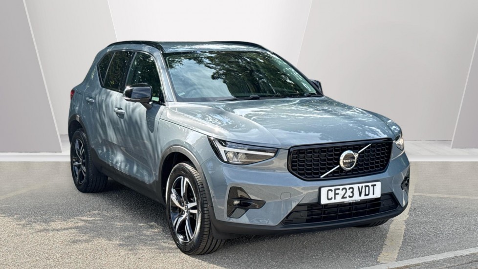 Volvo XC40 2.0 B3P Plus Dark 5dr Auto Petrol Estate - Image 1