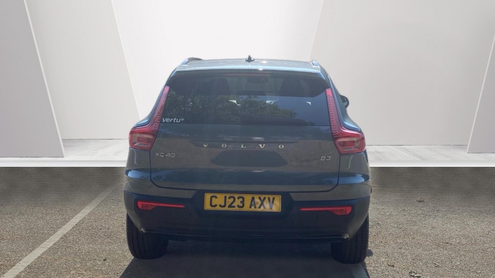 Volvo XC40 2.0 B3P Plus Dark 5dr Auto Petrol Estate - Image 7